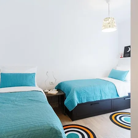 Black & White アパート *