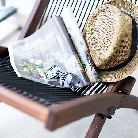 アパート Black & White スプリト