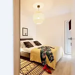 Apartamento Black & White Split