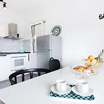 Black & White Split
